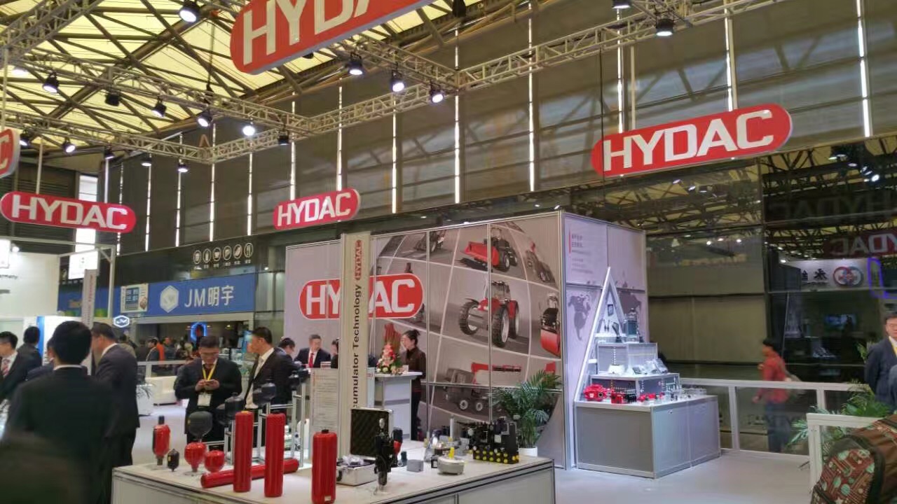 天生赢家凯发一触即发工业 ize_industries BAUMA 2016 HYDAC HDA3845-A-350-124.JPG